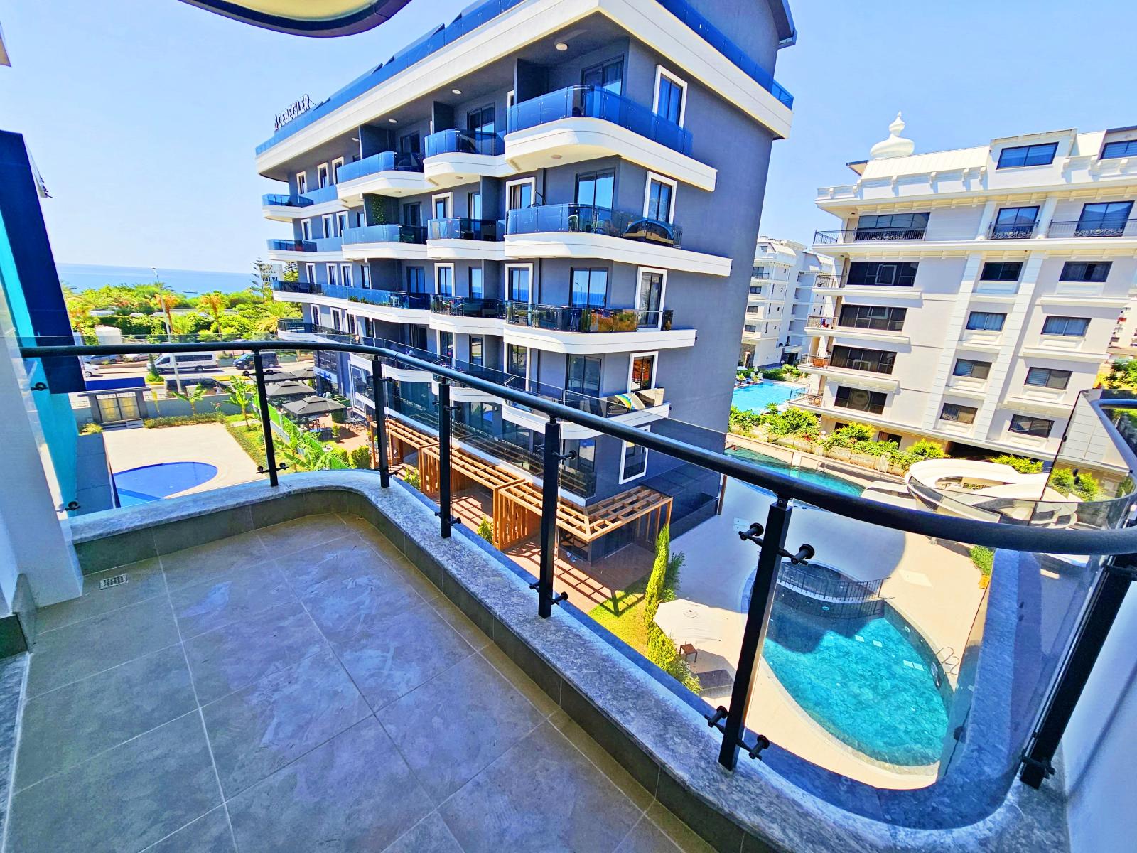 Plumeria Suites No18.